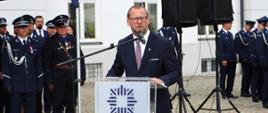 Celebracja święta policji z awansami i odznaczeniami