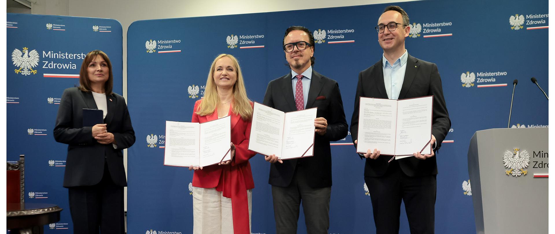 Fot. MZ
Podpisanie porozumienia w sprawie współpracy na rzecz promocji profilaktyki, edukacji zdrowotnej i upowszechniania dobrych praktyk w tym zakresie.