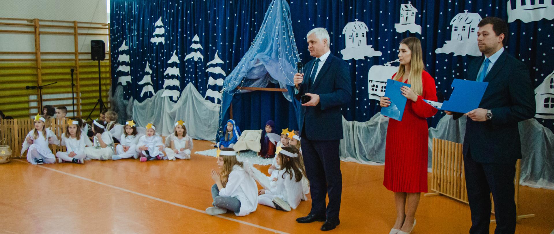 Uroczystość otwarcia zmodernizowanego budynku Szkoły Podstawowej w Studziankach