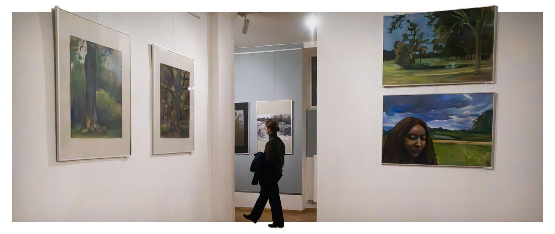 Wernisaż wystawy poplenerowej klasy 3B