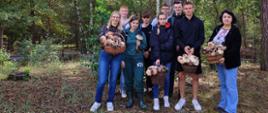 Leśny spacer i bezpieczne grzybobranie w ZSCKR w Lututowie