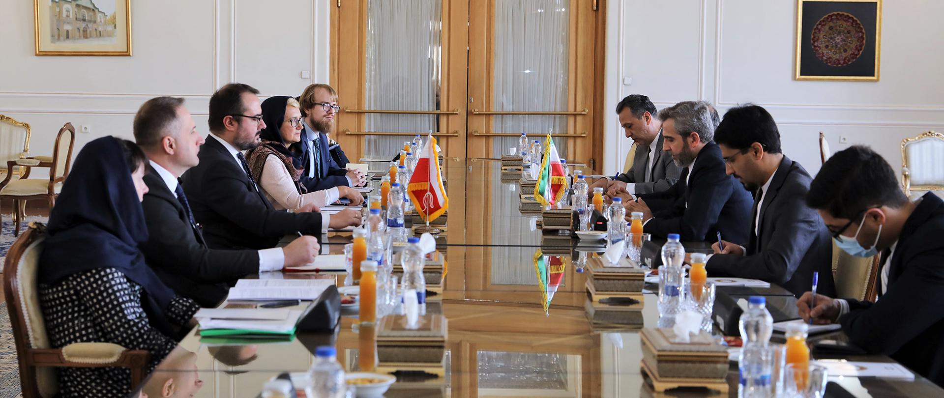 Wiceminister Paweł Jabłoński podczas rozmów w Teheranie