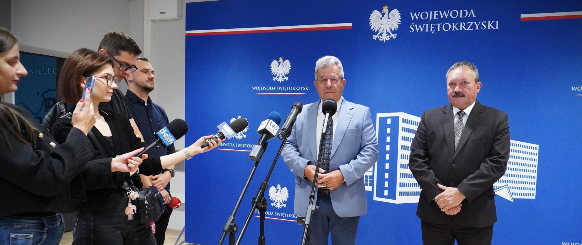 Konferencja prasowa wojewody Józefa Bryka