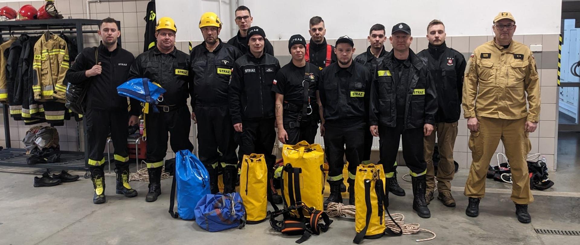 Zdjęcie grupowe uczestników szkolenia