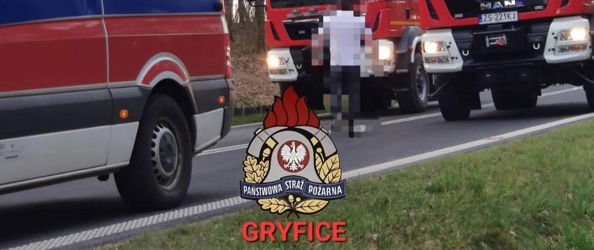 Na zdjęciu widoczne pojazdy służb ratunkowych