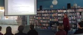 Wykład w bibliotece