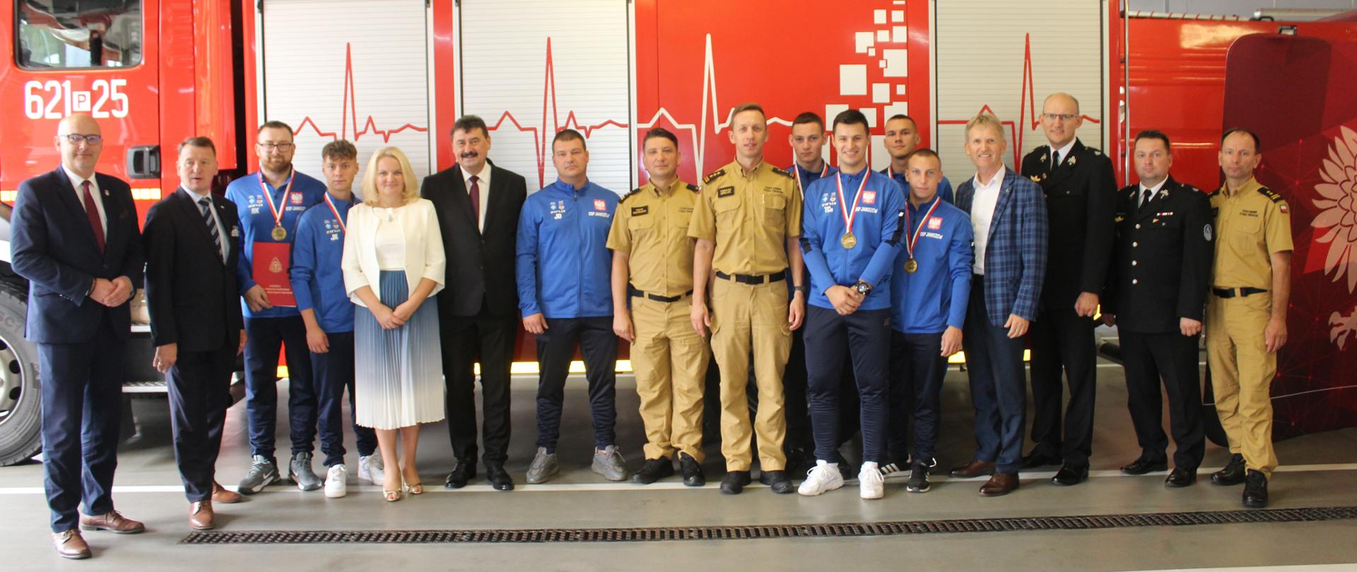 DOTACJE DLA NAJLEPSZYCH DRUŻYN W WIELKOPOLSCE