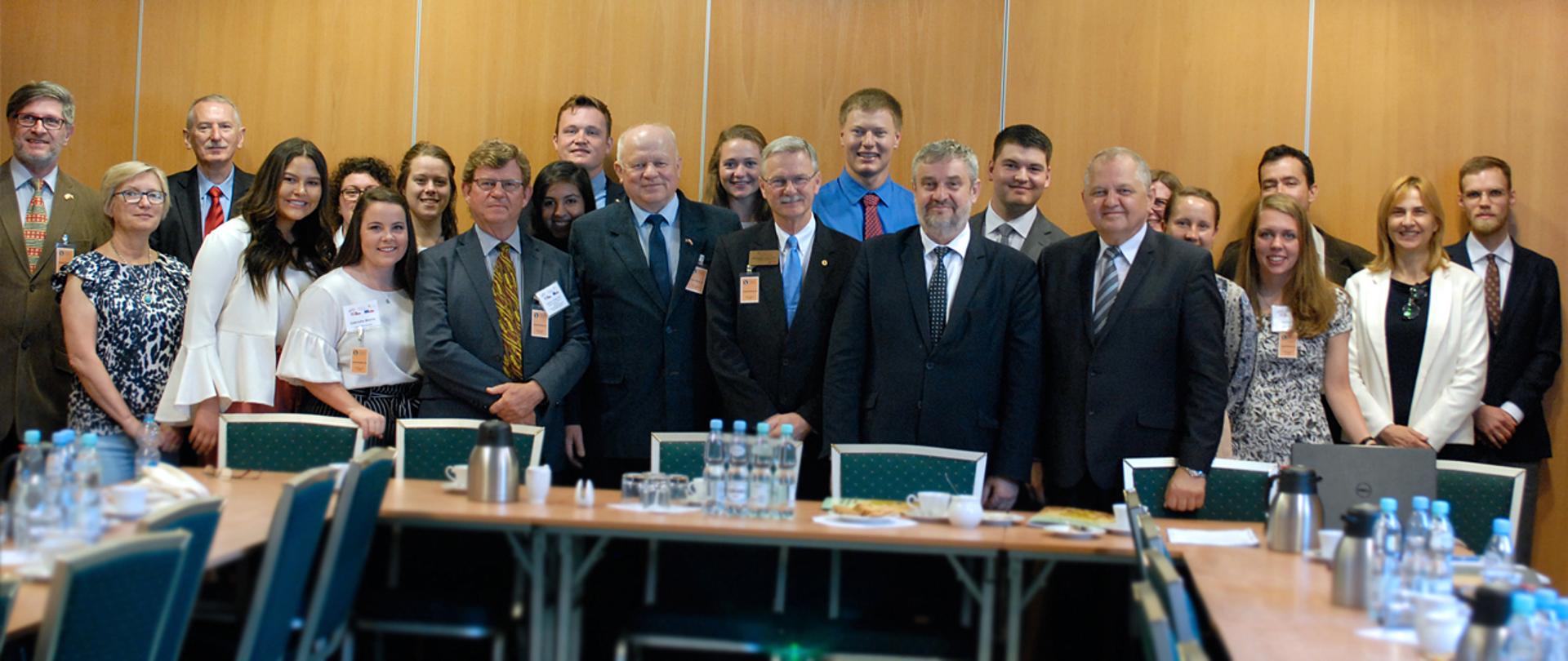 Spotkanie ministra Jana Krzysztofa Ardanowskiego i podsekretarza stanu Ryszarda Zarudzkiego z młodymi rolnikami z USA