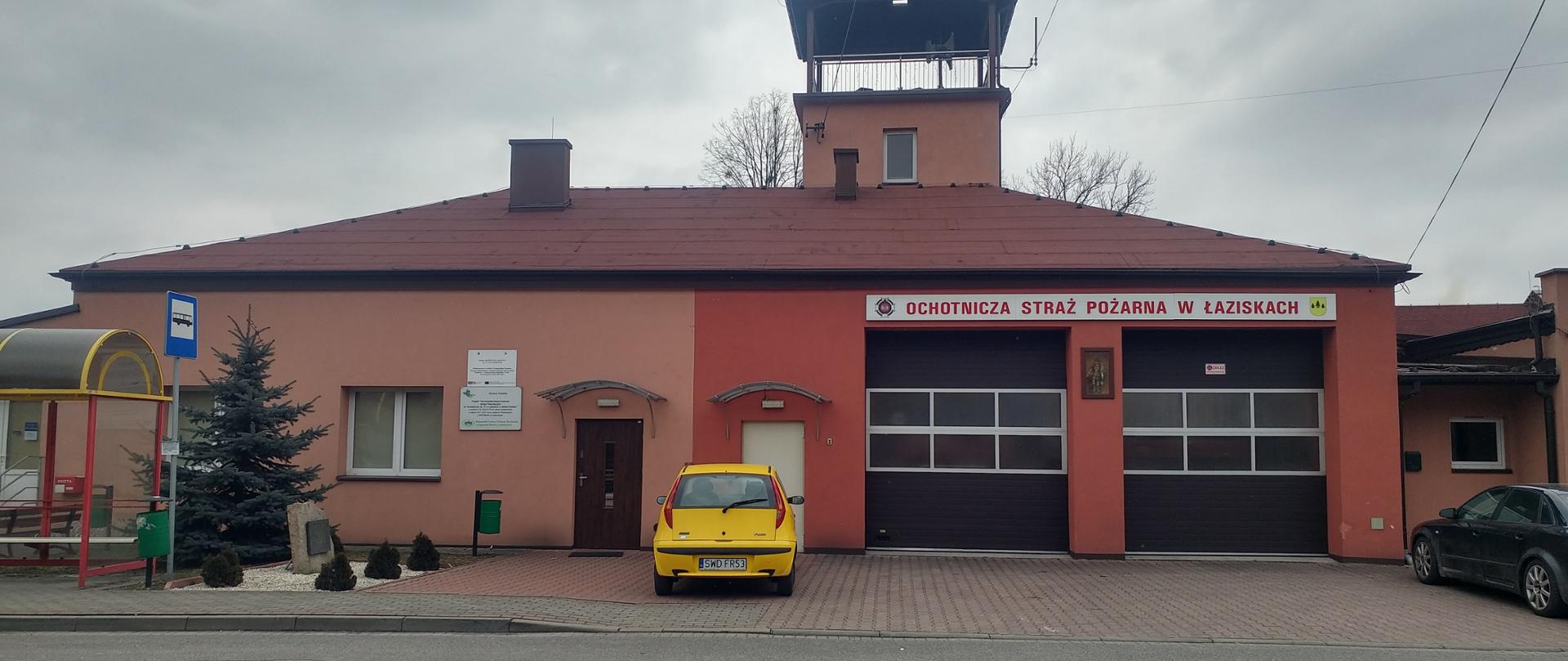 Zdjęcie prezentuje budynek jednostki OSP Łaziska