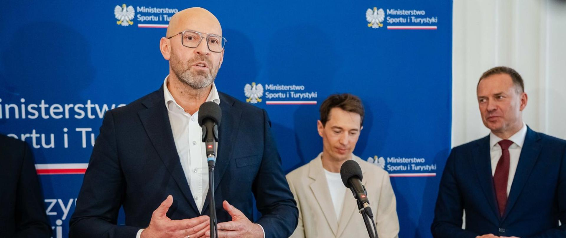 Spotkanie ministra z Kamilem Stochem