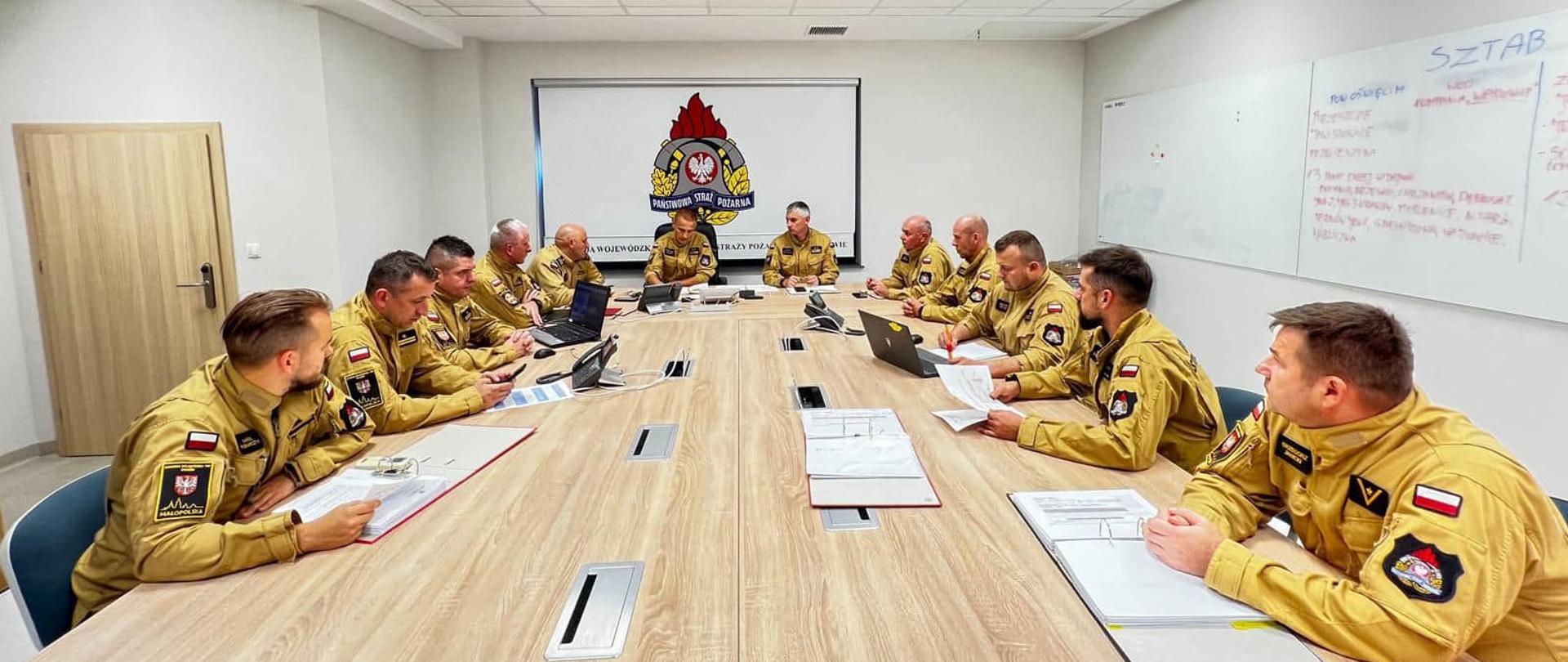 Sztab_z_logistyka_przy_dzialaniach_powodziowych