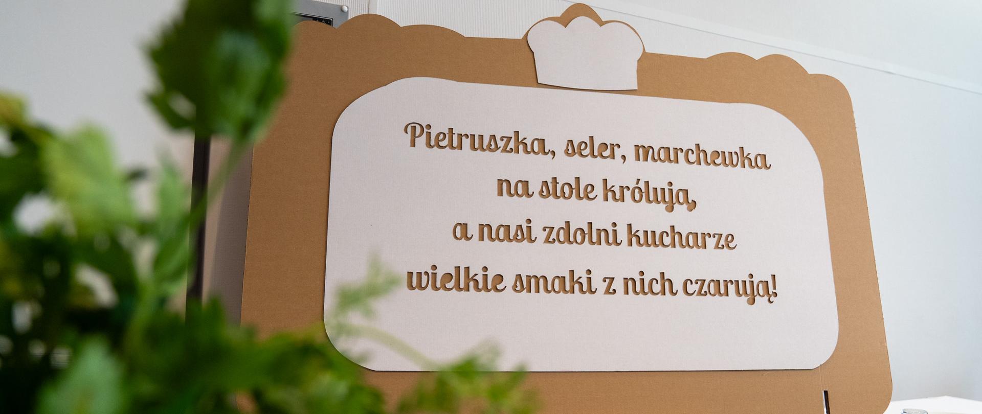Plansza z tytułem konkursu