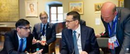 Premier Mateusz Morawiecki podczas wizyty w Mołdawii w ramach II Szczytu Europejskiej Wspólnoty w Kiszyniowie.