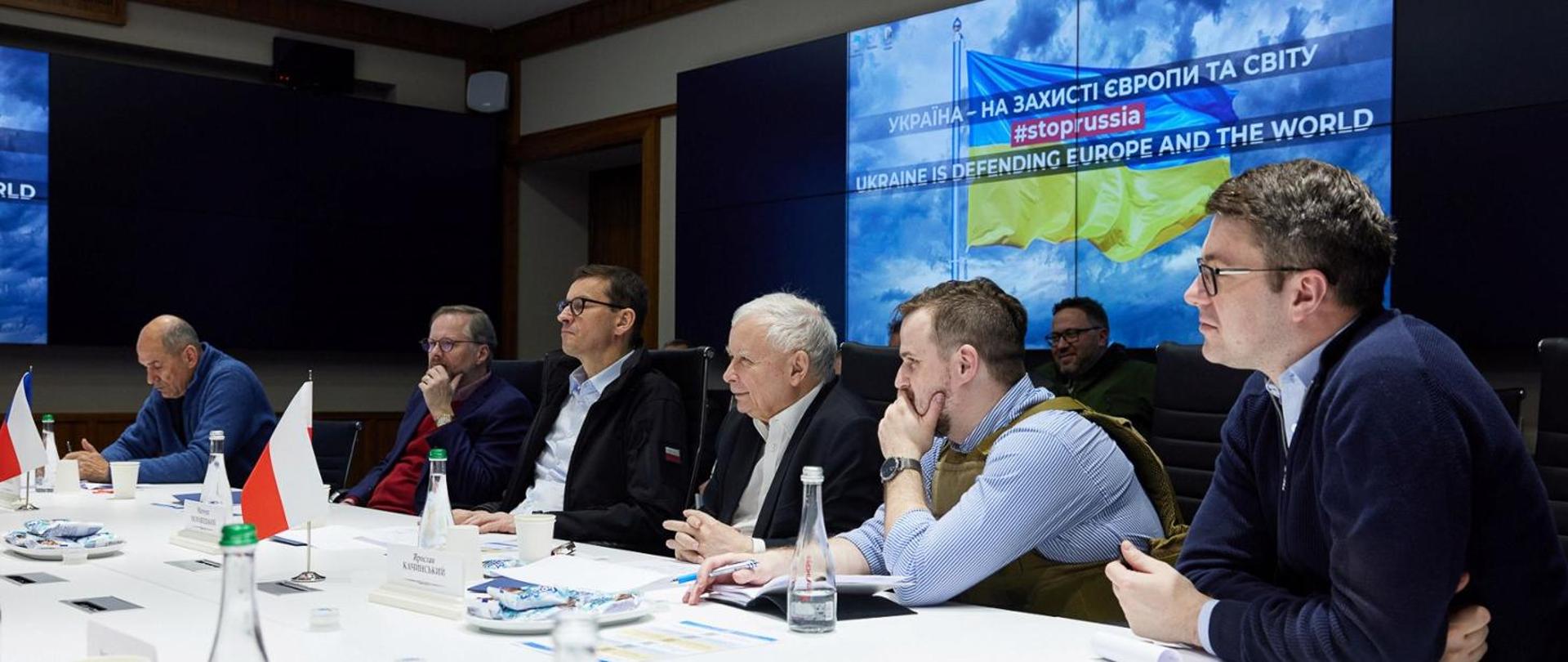 Delegacja na spotkaniu w Kijowie
