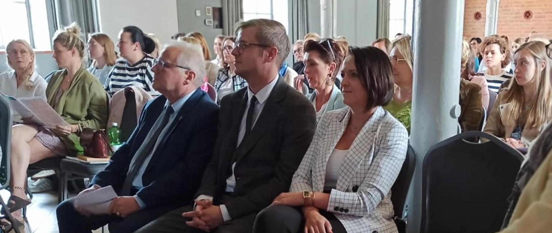 Konferencja Akademii Wsparcia w Olsztynie z udziałem Wicewojewody Zbigniewa Szczypińskiego