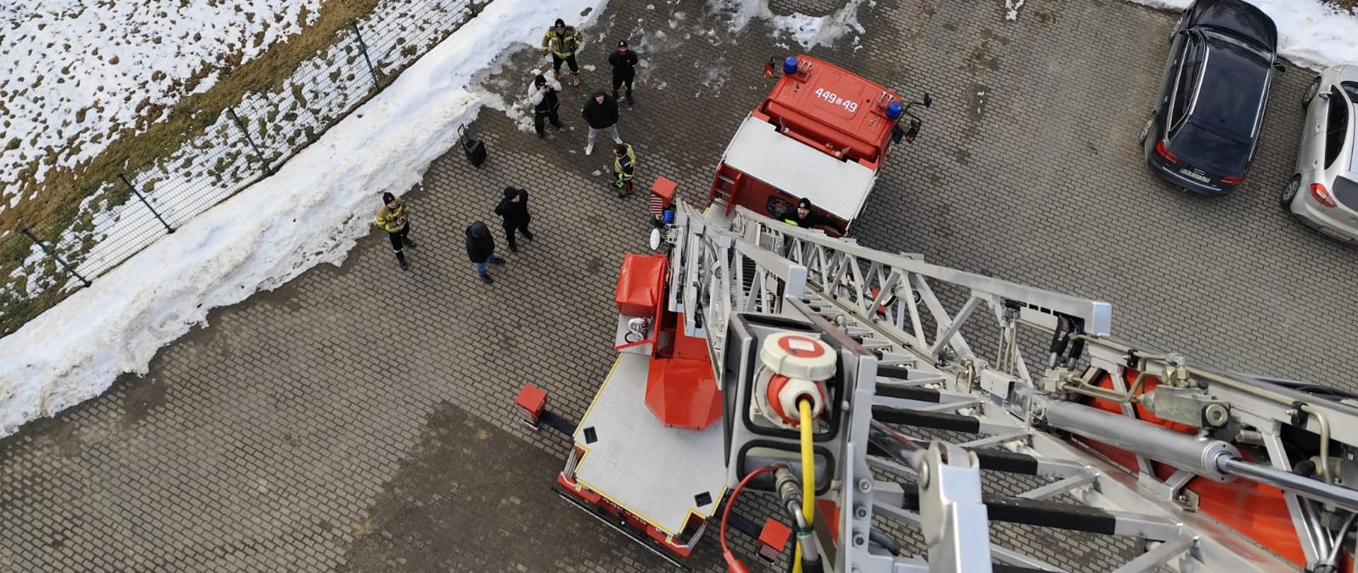 Szkolenie doskonalące dla kierowcy samochodu z drabiną mechaniczną