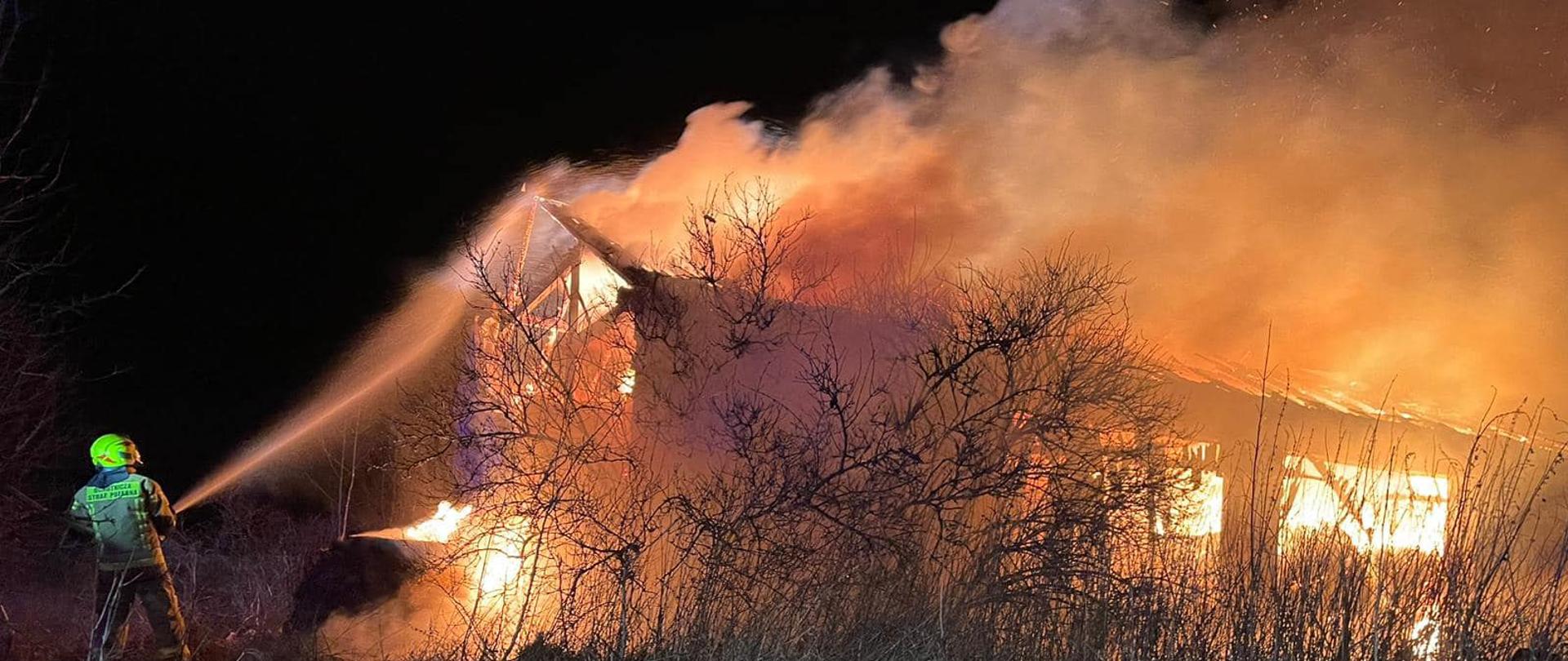 Pożar budynku stodoły w miejscowości Owieczki