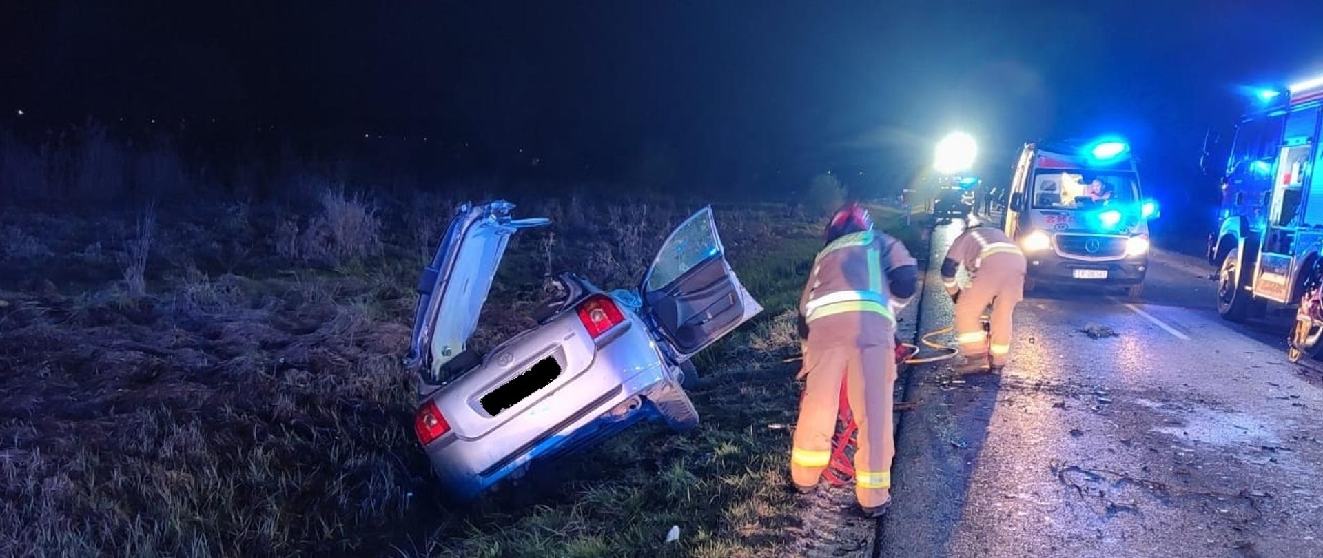 Karambol z udziałem czterech samochodów w miejscowości Cudzynowice