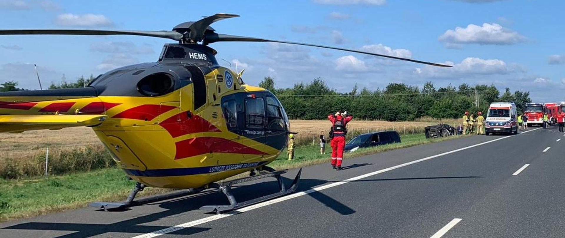 smigłowiec na drodze