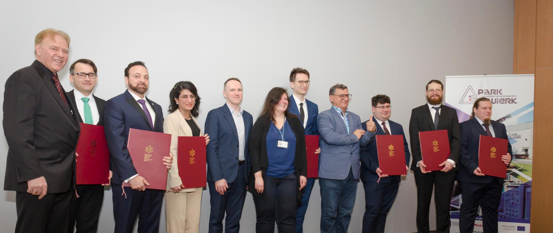 Absolwenci programu studiów doktoranckich