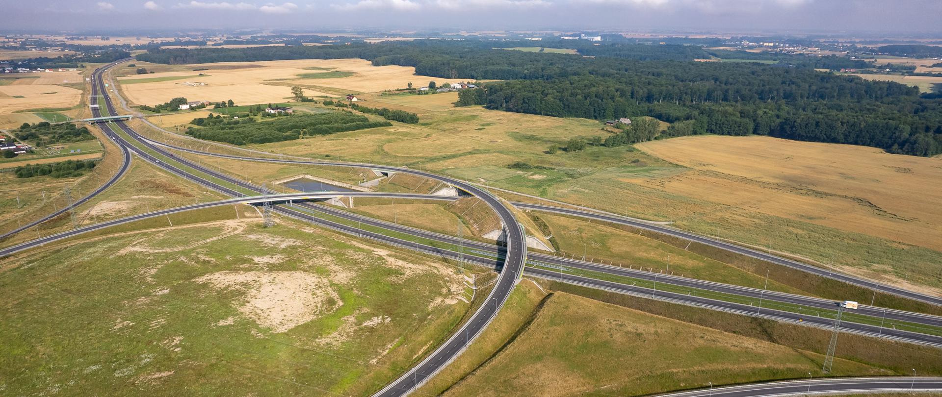 Węzeł Bielice na S6, skrzyżowanie z S11, widziany z powietrza