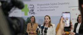 Na zdjęciu minister funduszy i polityki regionalnej Katarzyna Pełczyńska-Nałęcz na konferencji prasowej w szpitalu zespolonym w Skierniewicach