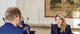 Rozmowa wiceministra Przydacza z minister spraw zagranicznych Kanady Mélanie Joly