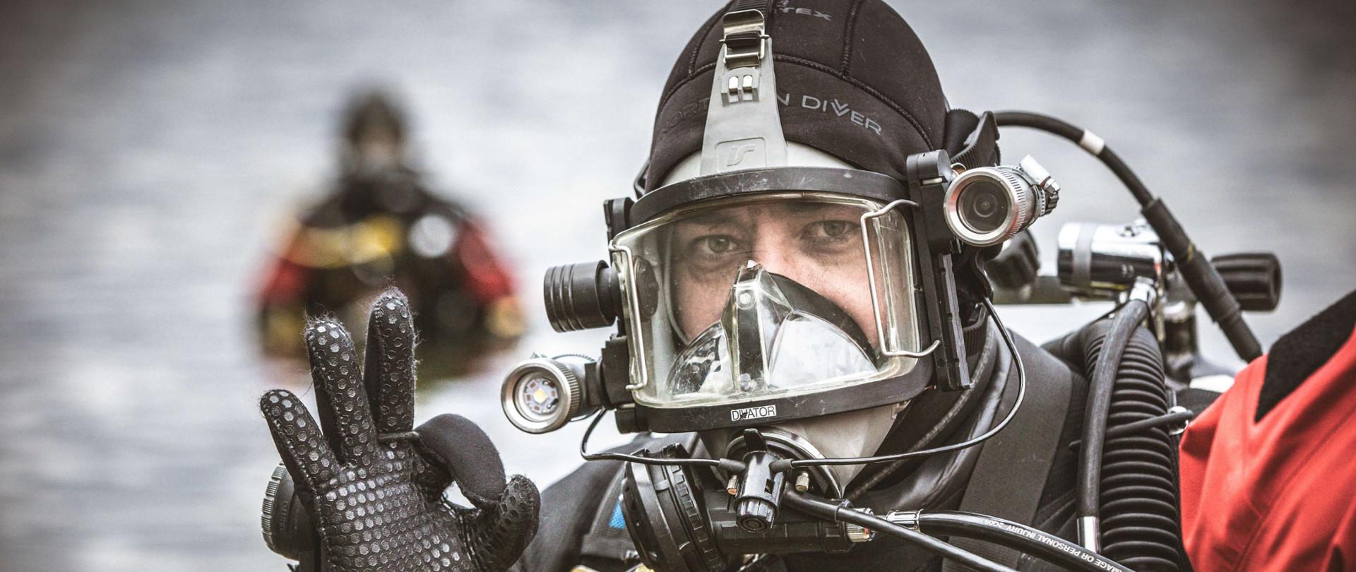 Nurek gotowy do wejścia