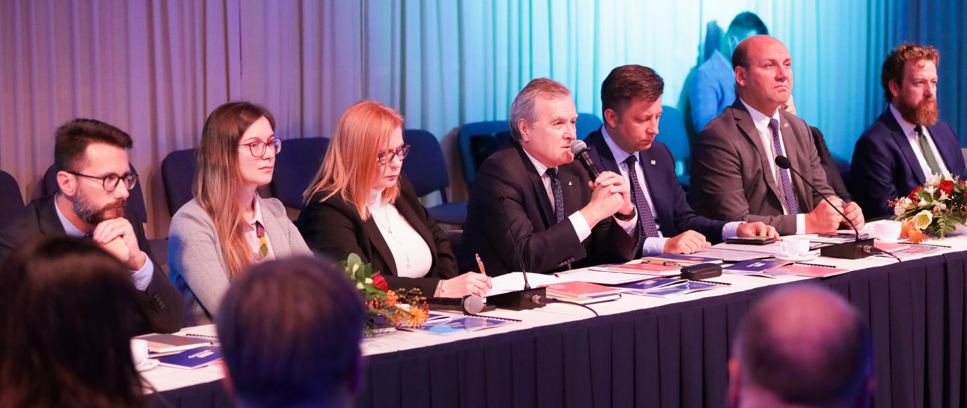 Wicepremier Piotr Glińskie w Wilnie: dobre relacje polsko-litewskie najlepszym gwarantem przyszłości naszych krajów, fot. Danuta Matloch