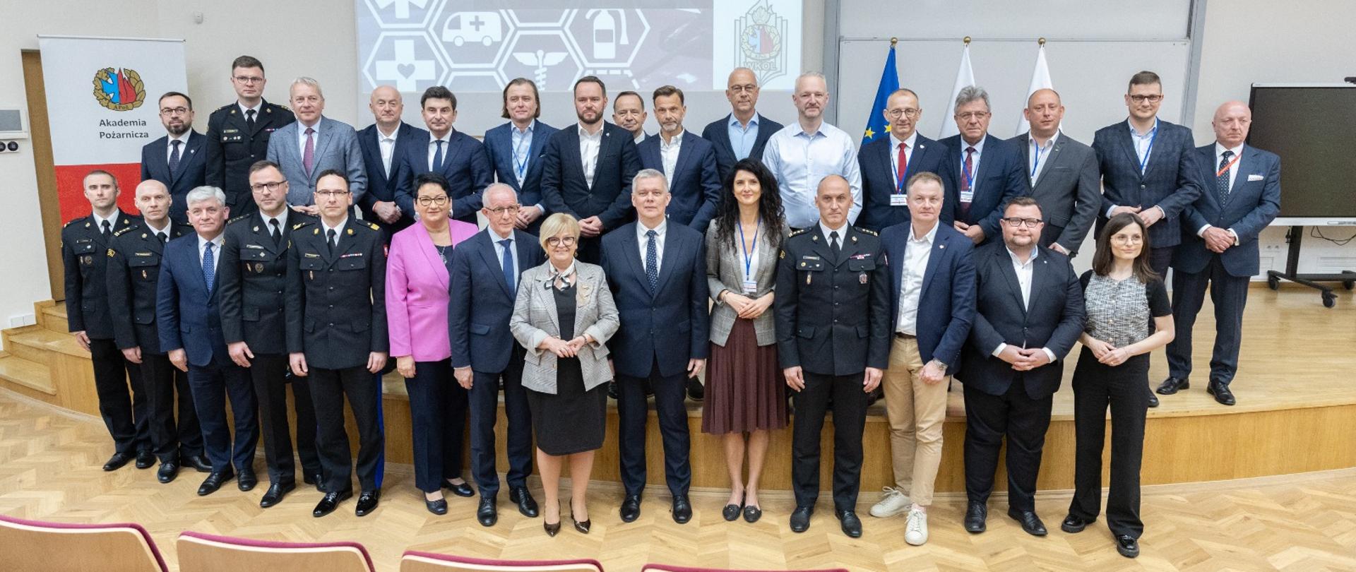 Rozpoczęcie Wyższego Kursu Ochrony Ludności dla wojewodów i marszałków z udziałem szefa MSWiA
