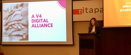 13 listopada br. Wanda Buk, podsekretarz stanu w Ministerstwie Cyfryzacji, wzięła udział w Międzynarodowy, Kongresie ITAPA organizowanym co roku w Bratysławie. Minister Buk zaprezentowała propozycję współpracy państw V4 w ramach gospodarki opartej na danych oraz toczących się negocjacji wieloletnich ram finansowych.