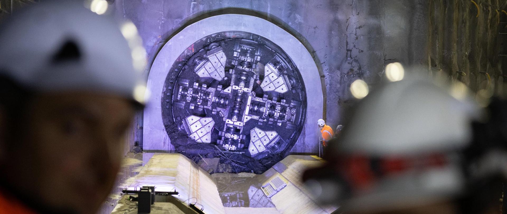 Kinga na mecie - zakończyło się drążenia tunelu ewakuacyjnego na linii Podłęże - Piekiełko