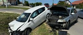 Samochody osobowe uczestniczące w wypadku