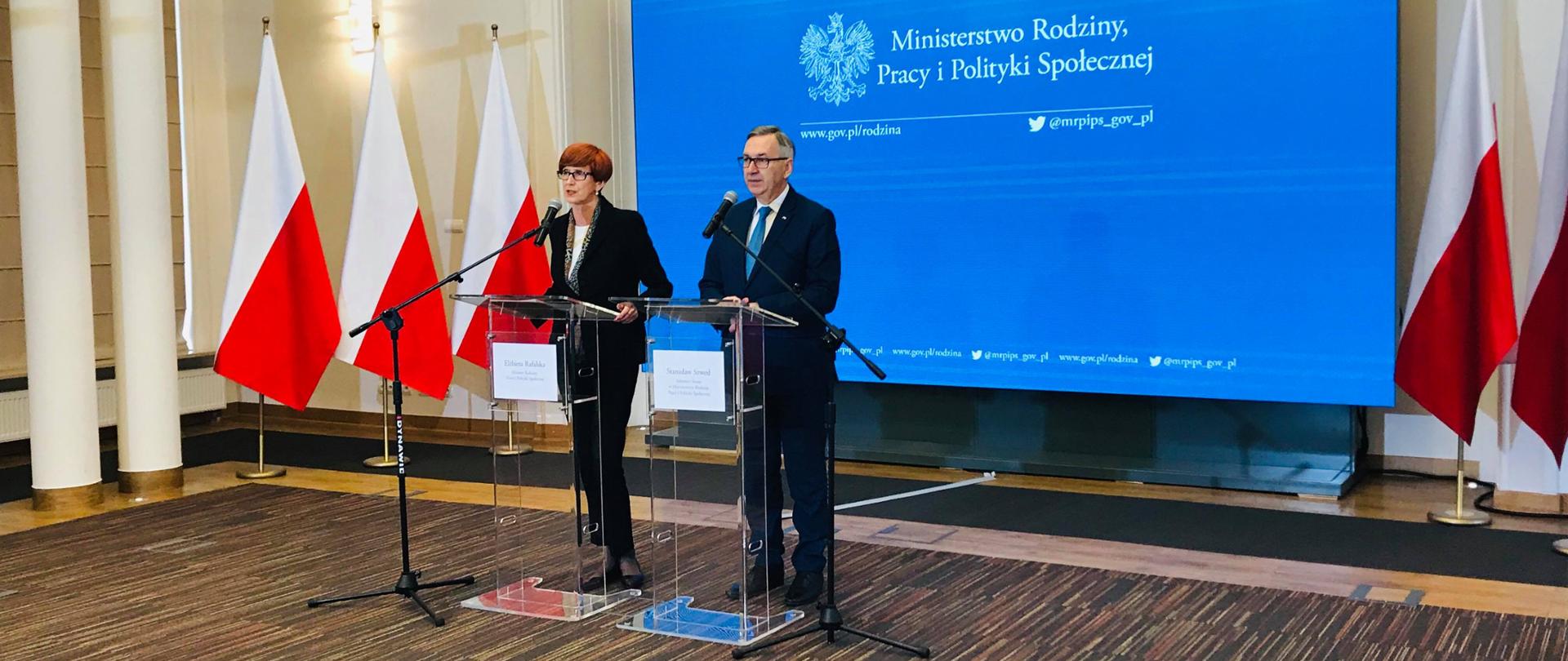 Briefing dot. sytuacji na rynku pracy w marcu.