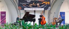 Artur Dutkiewicz Trio Jazz Koncert w Singapurskich Ogrodach Botanicznych