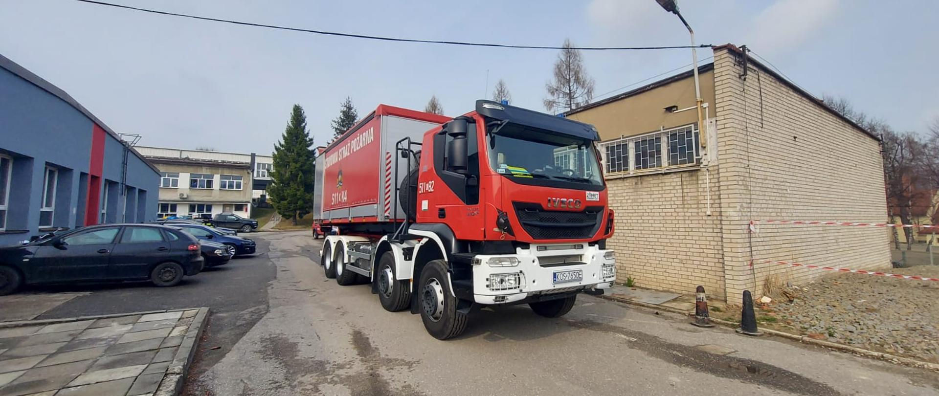 Zdjęcie przedstawia Transport pomocy humanitarnej z PMP do RARS