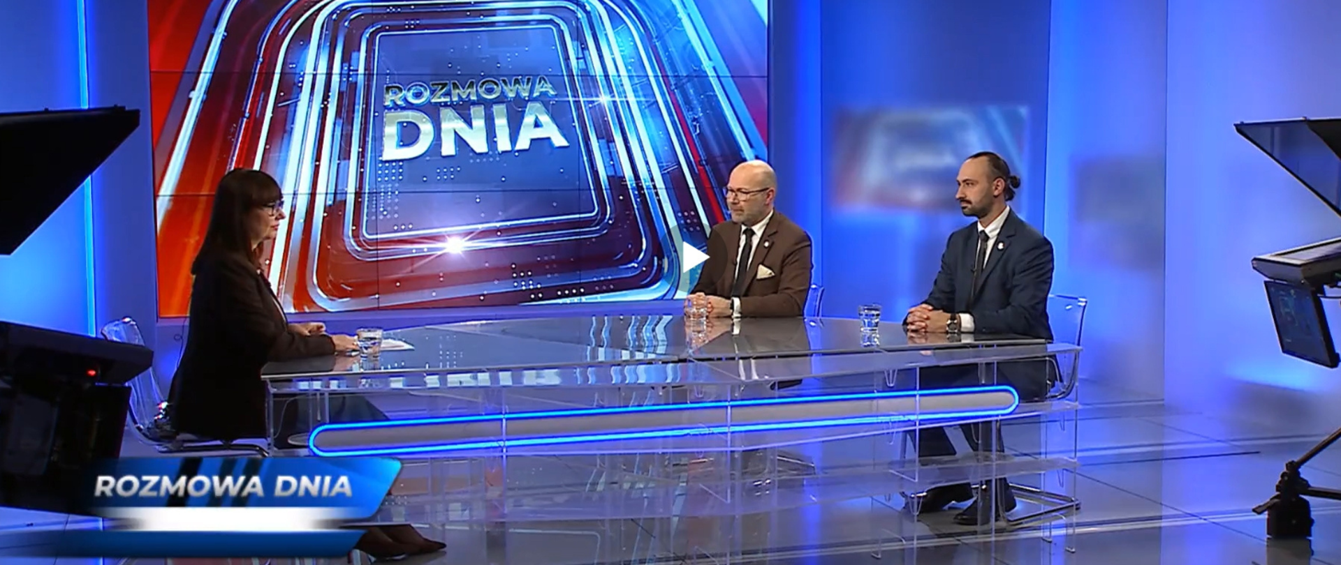 Wojciech Koper i Paweł Lisewski w studio TVP3 Bydgoszcz.