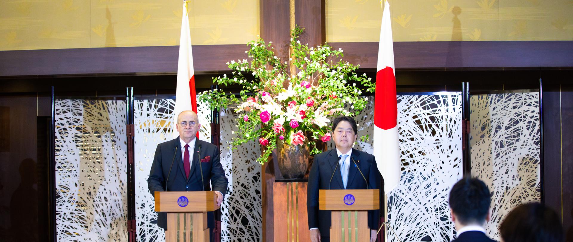 Wspólna konferencja prasowa ministrów SZ w Japonii
