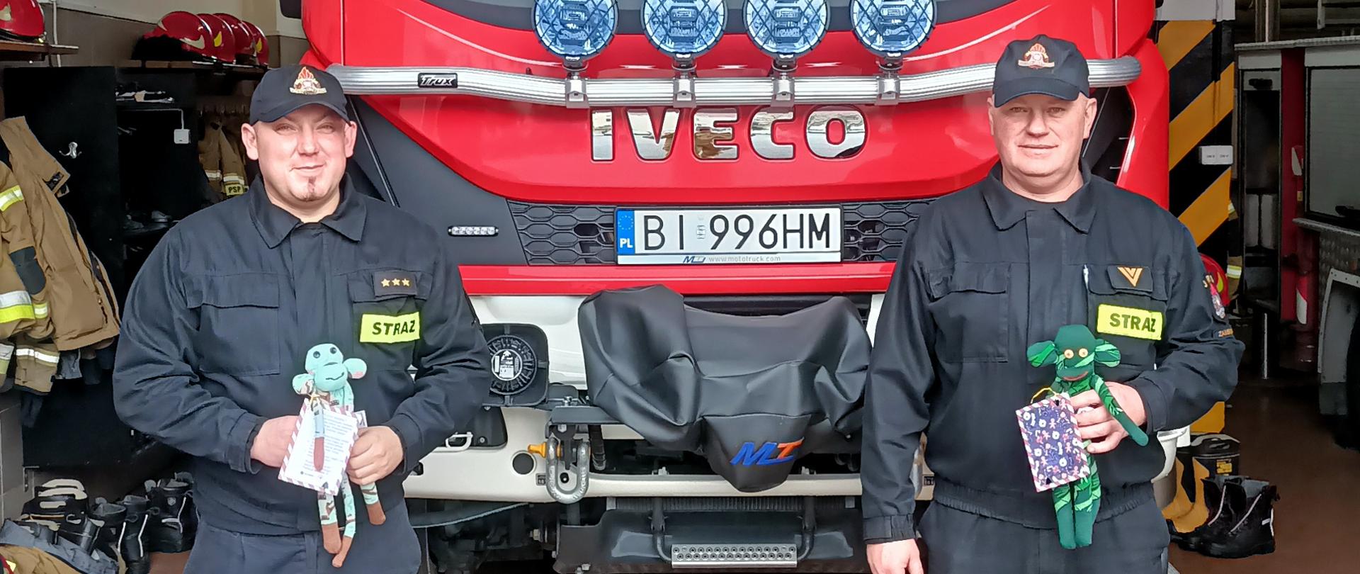 Małpki-maskotki w KP PSP Zambrów