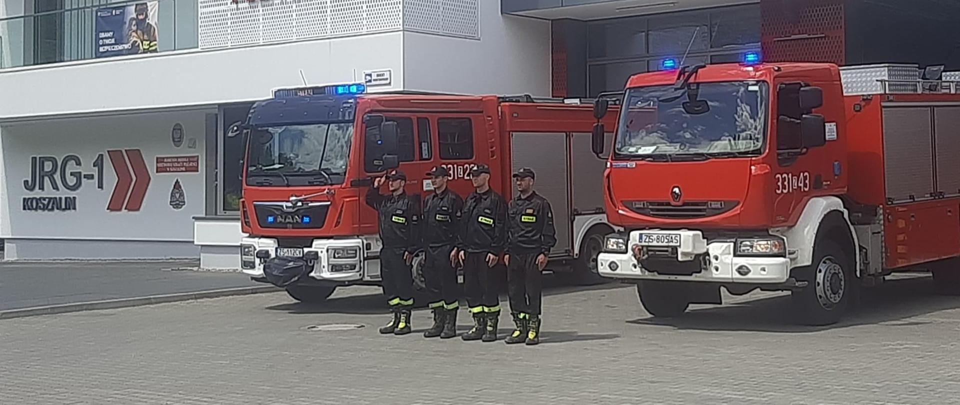 Oddanie honorów tragicznie zmarłemu żołnierzowi WP śp. szer. Mateuszowi Sitka w JRG 1 Koszalin