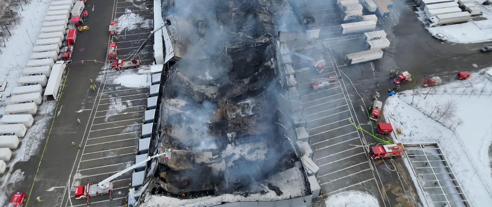 Rzut z drona na budynek