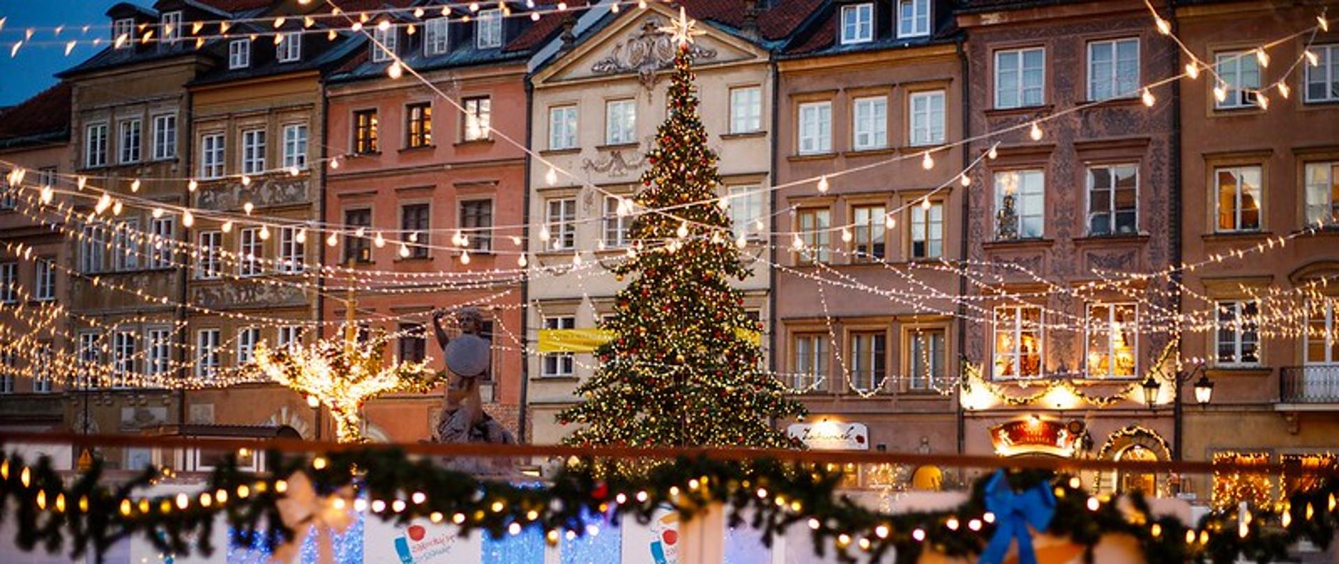 El árbol de Navidad en Varsovia Foto: Mariusz Cieszewski 