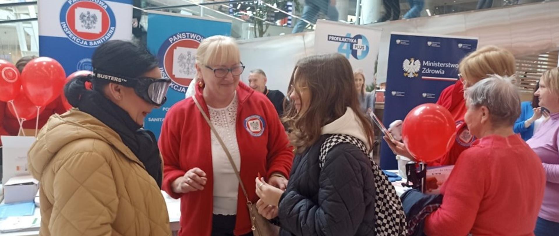 Pani używająca tak zwanych "alko googli"