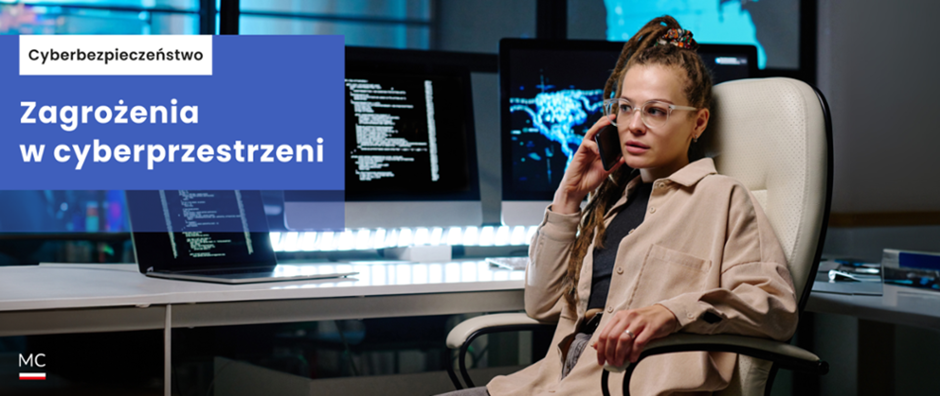 Po lewej stronie napis: Zagrożenia w cyberprzestrzeni, Po prawej zdjęcie kobiety, która rozmawia przez telefon