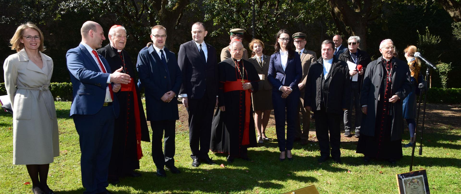Oaks from Polish forests planted in the Vatican Gardens
