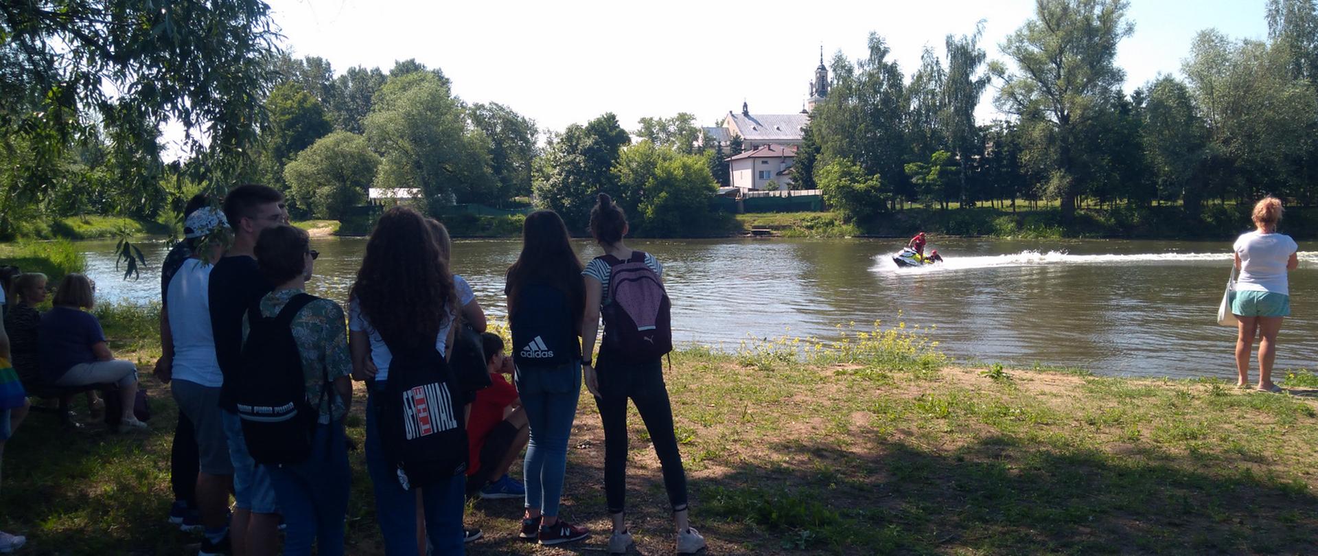 Bezpieczne wakacje 2021 w powiecie białobrzeskim