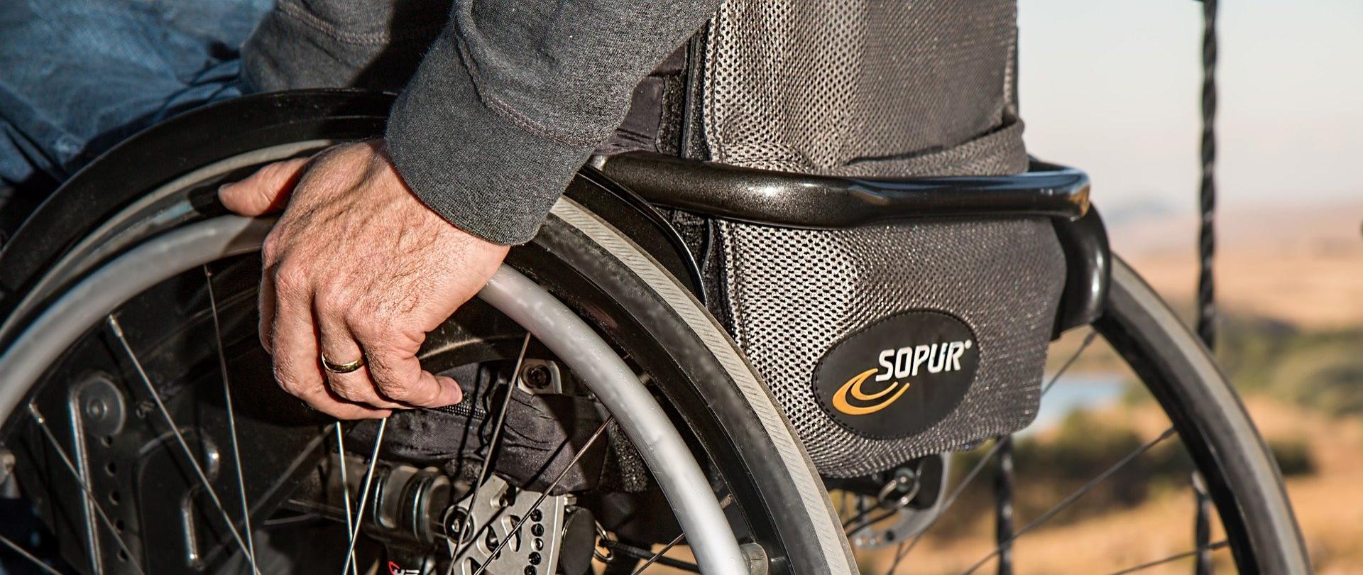 Aktywni niepełnosprawni – narzędzia wsparcia samodzielności osób niepełnosprawnych