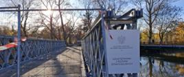 Tymczasowy most w Parku Książęcym w Żaganiu już gotowy