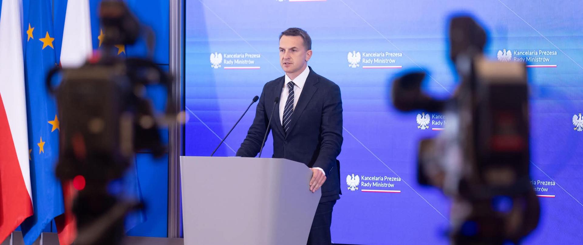 Konferencja Ministra Adama Szłapki po posiedzeniu Rady Ministrów