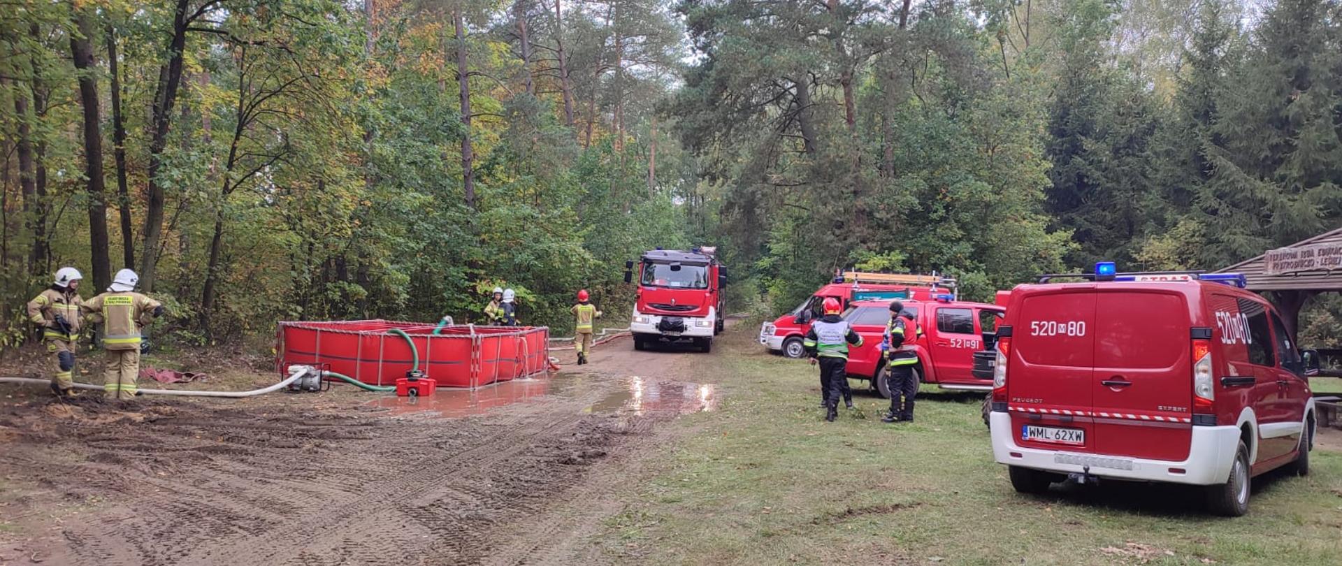 Doskonalenie umiejętności podczas leśnych manewrów